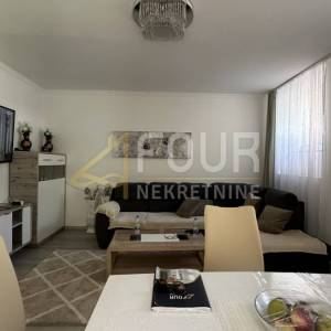 Rijeka - širi centar, 70.46m2, 3skl, namješten stan
