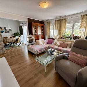 RIJEKA, ŠKURINJE - 3S+DB, 76 m2, pogled, 2. kat!