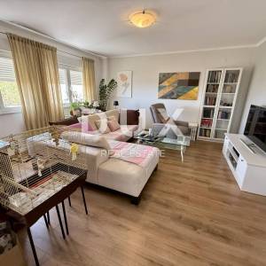 RIJEKA, ŠKURINJE - 3S+DB, 76 m2, pogled, 2. kat!