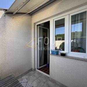Rijeka, Škurinje, 54.66m2, 2skl, terasa