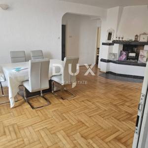 RIJEKA, ŠKURINJE - Dugoročni najam stana sa dva odvojena apartmana za 9 osoba