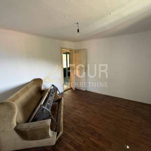 Rijeka, Škurinje, kuća 70m2, P+1, 2 terase