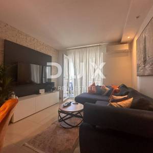 RIJEKA, ŠKURINJE - novouređeni stan 3S+DB, 72m2, pogled na more