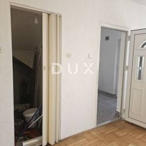 RIJEKA, ŠKURINJE - Stan sa dva odvojena apartmana sa čak 5 spavaćih soba