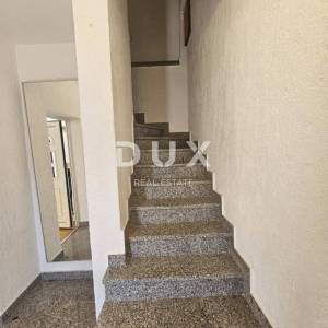 RIJEKA, ŠKURINJE - Stan sa dva odvojena apartmana sa čak 5 spavaćih soba