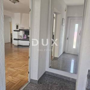 RIJEKA, ŠKURINJE - Stan sa dva odvojena apartmana sa čak 5 spavaćih soba