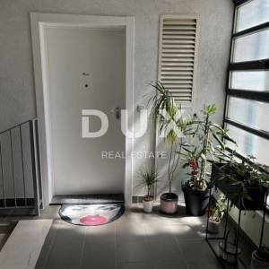 RIJEKA, SRDOČI - 2S + DB s velikom lođom