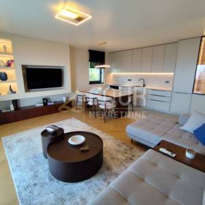 Rijeka, Srdoči, 2s+db, 69.40m2, terasa, okućnica, pogled na more