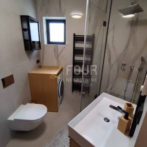 Rijeka, Srdoči, 2s+db, 69.40m2, terasa, okućnica, pogled na more