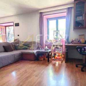 Rijeka, Srdoči, kuća 220m2, prilika za investiciju!!