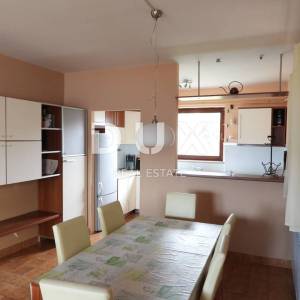 RIJEKA, SRDOČI, MARTINKOVAC- obiteljska kuća 330m2 s panoramskom pogledom na more+ okoliš 1450m2