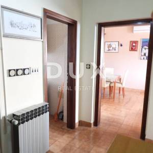 RIJEKA, SRDOČI, MARTINKOVAC- obiteljska kuća 330m2 s panoramskom pogledom na more+ okoliš 1450m2