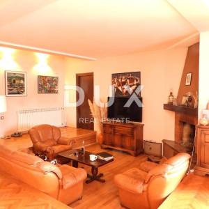 RIJEKA, SRDOČI, MARTINKOVAC- obiteljska kuća 330m2 s panoramskom pogledom na more+ okoliš 1450m2