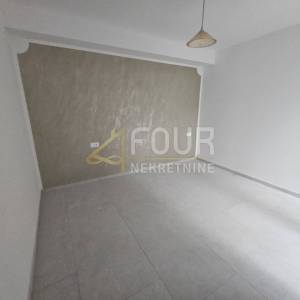 Rijeka, Srdoči, novogradnja, 1s+db, balkon, krovna terasa