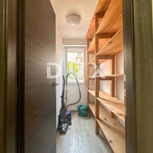 RIJEKA, SRDOČI - novouređeni 2S+DB, 71 m2, 1.kat, lođa, pogled na more