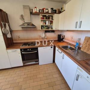 RIJEKA, SRDOČI- stan na traženoj lokaciji 65,16 m2, prilika!