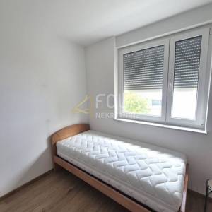 Rijeka, Srdoči, stan u novogradnji, 75m2, 2s+db, balkon