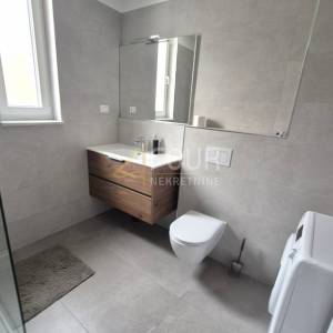 Rijeka, Srdoči, stan u novogradnji, 75m2, 2s+db, balkon