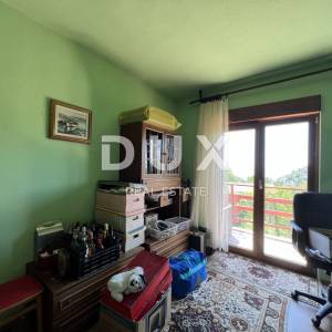 RIJEKA - stan površine 179 m2 s okućnicom od 550 m2