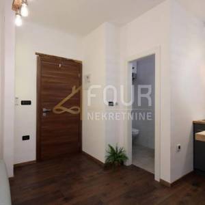 Rijeka - strogi centar, 94.61m2 u naravi 3 luksuzna apartmana