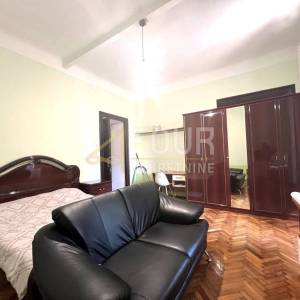 Rijeka, Sušak, 70m2, u naravi 3s+db