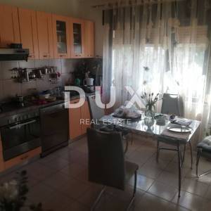 RIJEKA, TRSAT - 3S+DB stan 110 m2, mirna obiteljska lokacija s predivnim pogledom!