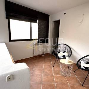 Rijeka, Trsat, 62.86m2 stan 1s+db i studio apartman 21.02m2