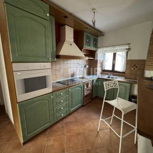 Rijeka, Trsat, 62.86m2 stan 1s+db i studio apartman 21.02m2