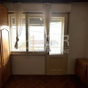 Rijeka, Trsat, 74.83m2, 3s+db, pogled na more, lođa, okućnica