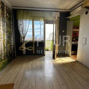 Rijeka, Trsat, 74.83m2, 3s+db, pogled na more, lođa, okućnica