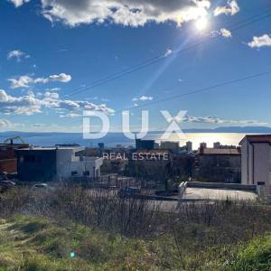RIJEKA, TRSAT - GRAĐEVINSKO ZEMLJIŠTE S GRAĐEVINSKOM DOZVOLOM I POGLEDOM NA MORE!!! PRILIKA!!!