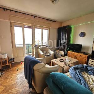 Rijeka, Trsat, kuća s 3 stana i pogledom na more, garaža