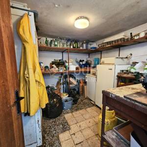 Rijeka, Trsat, kuća s 3 stana i pogledom na more, garaža