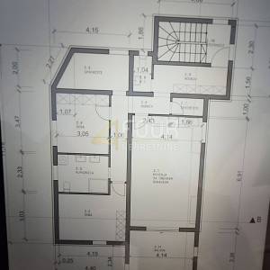 Rijeka, Trsat, samostojeća kuća s projektom za 2 stana i 2 garaže