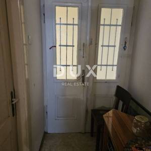 RIJEKA, TRSAT, VOJAK - poslovni prostor (stan-etaža) 110m2 na frekventnoj lokaciji 