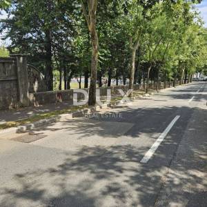 RIJEKA, TRSAT, VOJAK - poslovni prostor (stan-etaža) 110m2 na frekventnoj lokaciji 