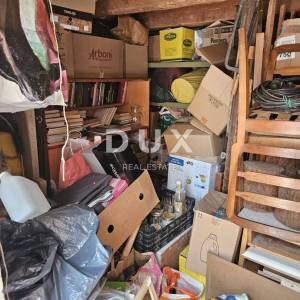 RIJEKA, TRSAT, VOJAK - poslovni prostor (stan-etaža) 110m2 na frekventnoj lokaciji 
