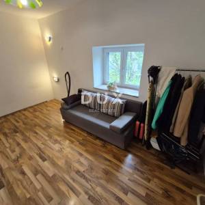 RIJEKA, TURNIĆ-  106 m2, stan koji pruža osjećaj vlastite kuće unutar grada
