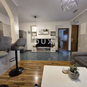 RIJEKA, TURNIĆ-  106 m2, stan koji pruža osjećaj vlastite kuće unutar grada