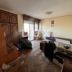 RIJEKA, TURNIĆ - 2skl stan s balkonom i pogledom na more 