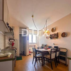 RIJEKA, TURNIĆ - 3SKL, lođa, pogled na more, nova fasada