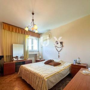 RIJEKA, TURNIĆ - 3SKL, lođa, pogled na more, nova fasada