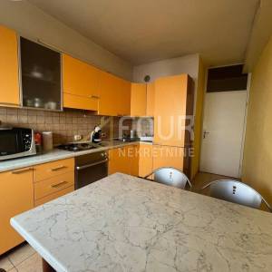 Rijeka, Turnić, 88.21m2, 2s+db, pogled na more