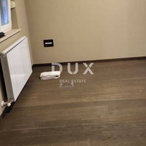 RIJEKA, TURNIĆ - poslovni prostor za najam 100 m2