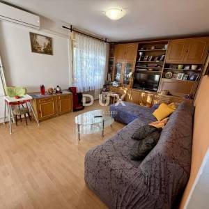 RIJEKA, VEŽICA - 3S+DB, 81 m2, 2. kat, LOKACIJA!