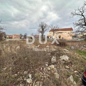 RIJEKA, VIŠKOVO - građevinsko zemljište 805 m2 za stambenu zgradu / stanove / apartmane / obiteljsku kuću! PRILIKA!!!