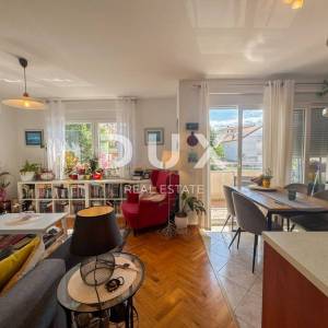 RIJEKA, VIŠKOVO – prilika – stan 58m2 s dvije spavaće sobe, dva balkona u novijoj kući, mirna ulica blizu centra