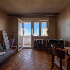 RIJEKA, VOJAK - 3SKL, lođa, pogled na more, nova fasada