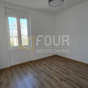 Rijeka, Vojak, 97m2, 3skl, balkon