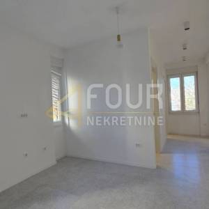Rijeka, Vojak, 97m2, 3skl, balkon